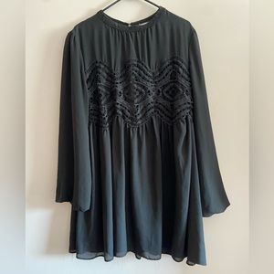 Black tunic top
